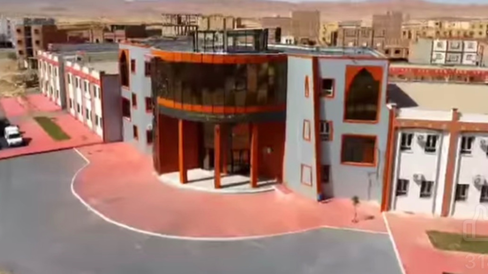 مدارس تعليمية